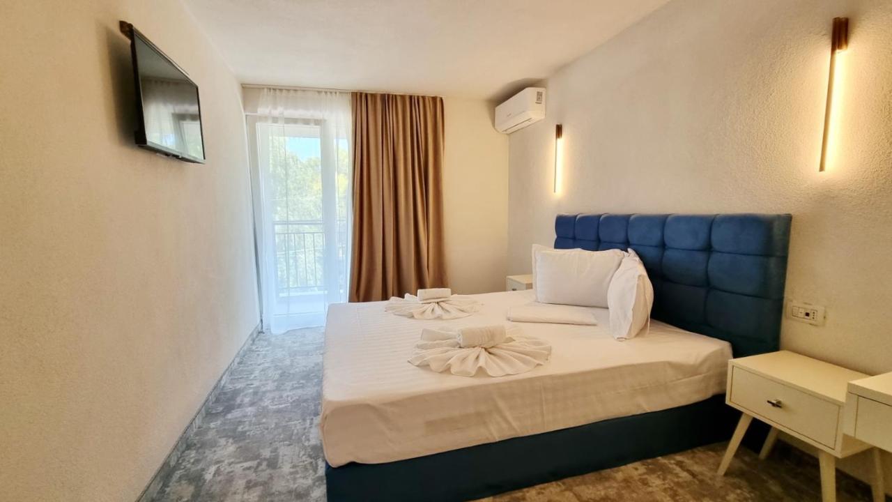 Hotel Mojo