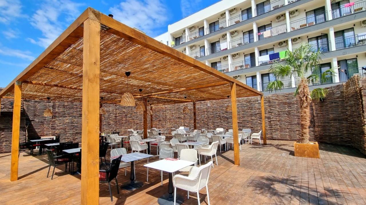 Mojo Hotel 3*